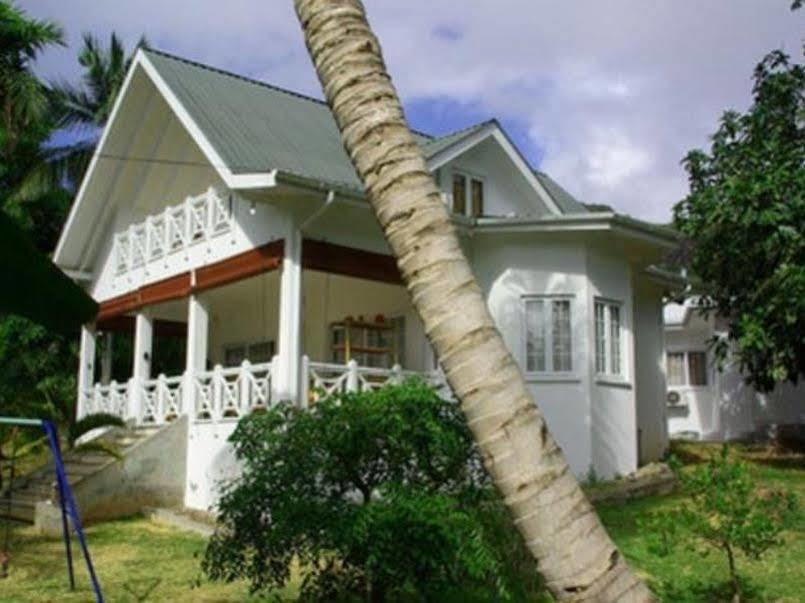 Вілла Le Domaine De Bacova Pointe Au Sel Екстер'єр фото